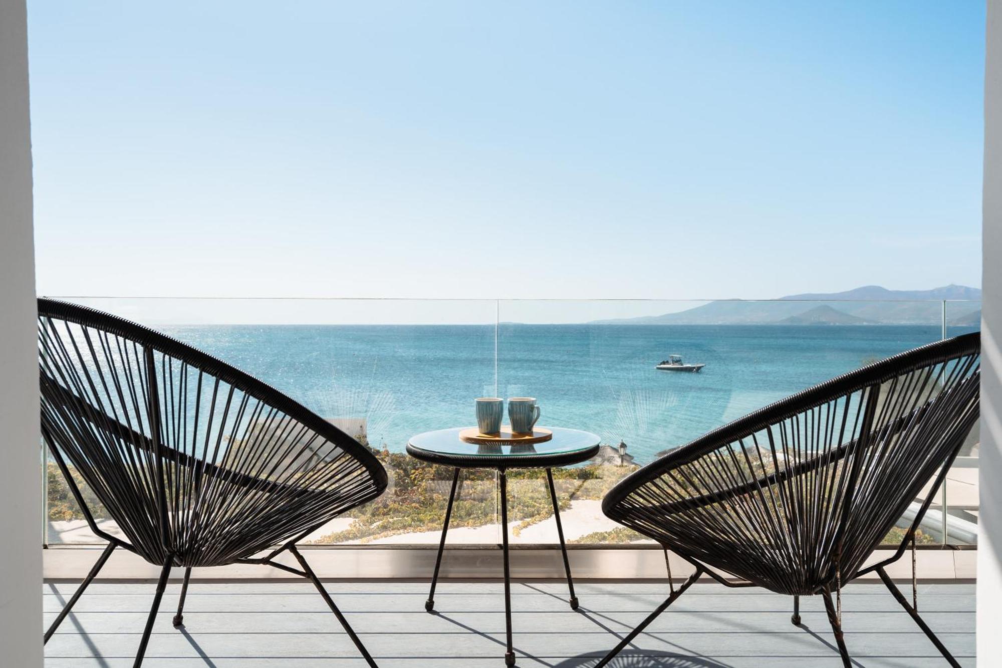 Manios Suites Agia Anna  المظهر الخارجي الصورة